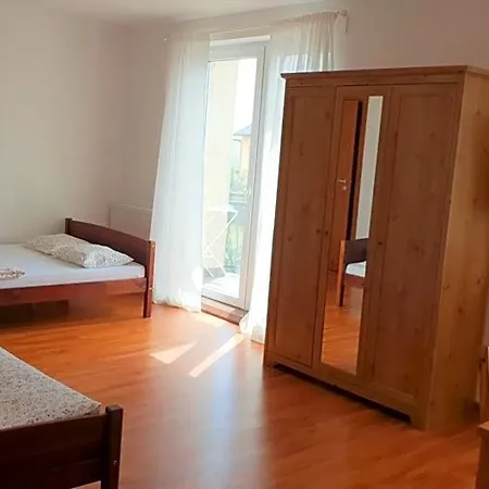 Lodge Julus Leba