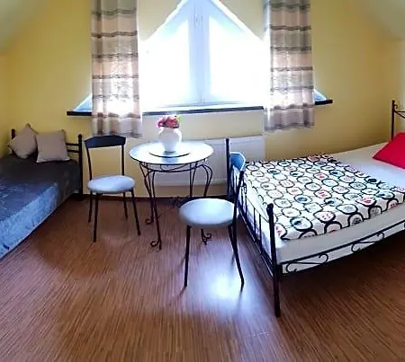 Julus Lodge *