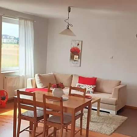 Lodge Julus