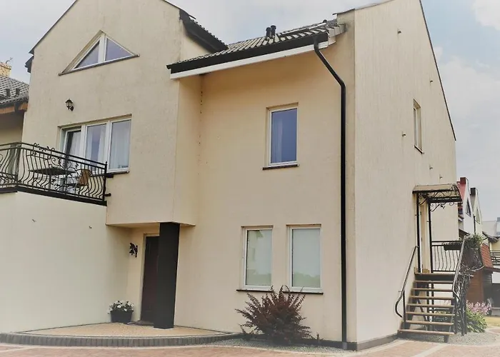 Julus 山林小屋 莱鲍